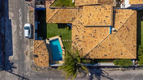 Interlagos House | Inviting Casa with Pool and Ocean View in Interlagos