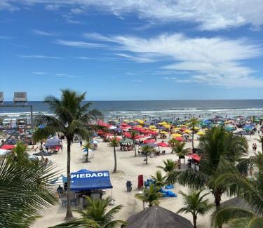 Morada da Praia House | Linda casa com piscina privativa Morada da Praia 3 quartos e 4 banheiros Aceita Pet Wi-fi na casa toda Área gourmet com churrasqueira acomoda até 15 pessoas com muito conforto 2 bicicletas disponíveis para um passeio pelo condomíno
