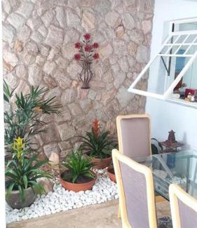 Centro House | Historic Comfort at Linda Casa in the City Center