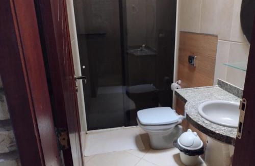 Porto das Dunas House | Linda Casa: Perfect Family Getaway Near Beach Park