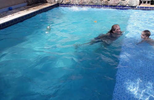 Ribeirao Preto House | Family-Friendly Retreat at Linda Chácara with Pool & Fun!