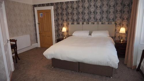 Dumfries Bed & Breakfast | Top-Rated Lindean Guest House with Wheelchair Access