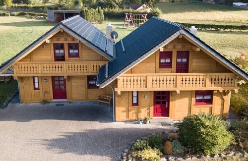 Waldorf House | Linden Comfortable holiday residence