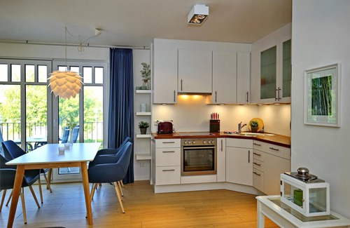 Heiligendamm Apartment | Discover Linden-Palais Wohnung 29: Oceanfront Retreat