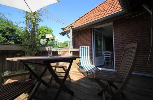 Daenschendorf Apartment | Relaxation and Wellness at Lindenallee 4a for Families
