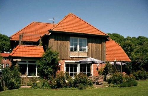 Daenschendorf Apartment | Relaxation and Wellness at Lindenallee 4a for Families