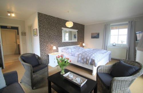 Daenschendorf Apartment | Relaxation and Wellness at Lindenallee 4a for Families