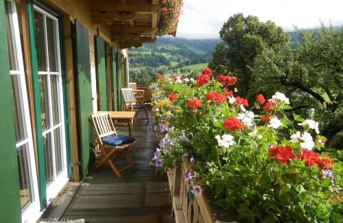Kitzbuehel House | Highly Rated Lindenhof: Ideal for Family Getaways