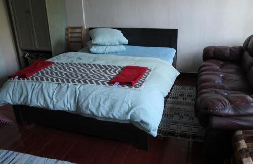 Parnu County Apartment | Family-Friendly Experience at Lindi Kooli Kohvik Hotel