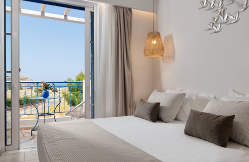 Lindos Hotel | Seaside Getaway at Lindian Myth Sea View Studios