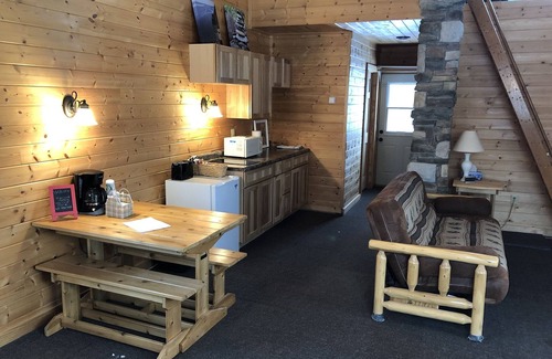 Brook Park Cabin | Discover Lindisfarne Retreat Center: Family-Friendly Escape