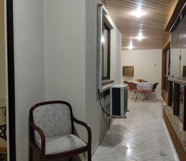 Andorinha Apartment | Ideal Getaway at Lindo Ap in Meia Praia's Heart