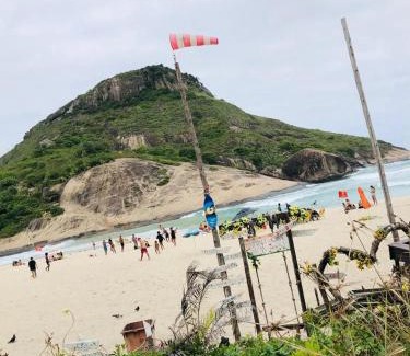 Recreio dos Bandeirantes Hotel | Cozy Apartment Near Beach with Ocean View & Pet-Friendly