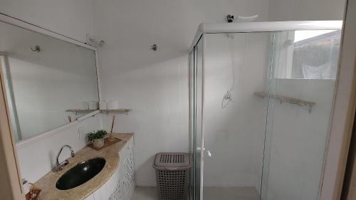 Volta Redonda Apartment | New Hotel Near ETPC: Pet-Friendly & Family Oriented Stay