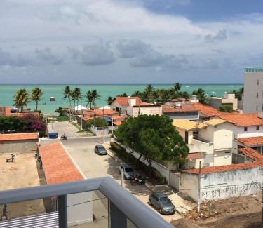 Jardim Camboinha Apartment | Seaside Getaway: Pet-Friendly Apartment Just 100m from Beach