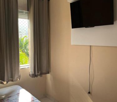 Enseada Apartment | Ideal 3-Bedroom Apartment Steps from Praia da Enseada