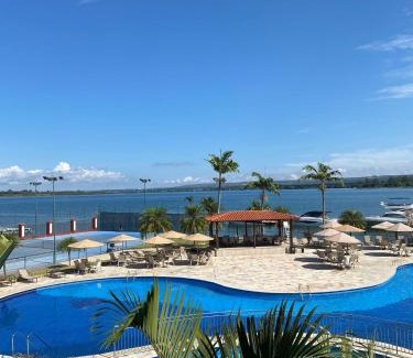Smin Apartment | Tranquil Flat 410 by the Lake with Pool & Dining Options