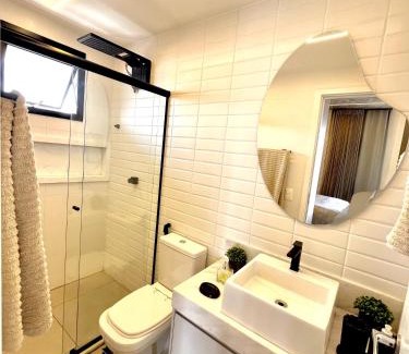 West Sector Apartment | Elegant Flat with Ocean Views & Top Amenities – Rated 9.7