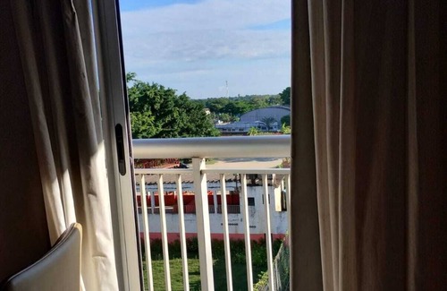 Itaguai Apartment | Convenient Lindo Flat in Itaguaí Near Costa Verde