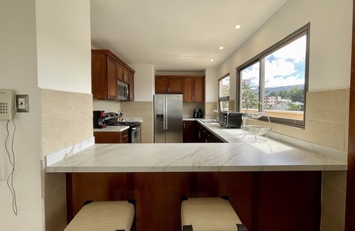 Zona 16 Apartment | Lindo penthouse con lindas vistas, espacioso cerca de Paseo Cayala