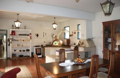 Rio Novo House | Relax at a Family-Friendly Pool Retreat in Rio Novo