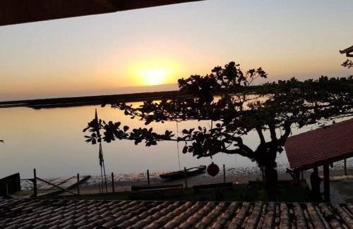Barra do Itapocu House | Spacious 7-Bedroom Retreat in Barra do Itapocu