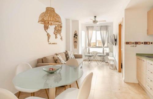 El Grau de Moncofa Apartment | Cozy and Discreet Beachfront Apartment - Guest Rated 10/10