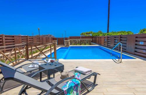 Lindos Villa | Experience Lindos Sapphire: Oceanfront Paradise Awaits