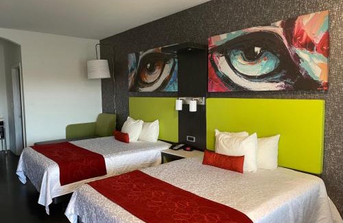 Lindsay Hotel | Pet-Friendly Lindsay Inn: Your Family's Cozy Retreat