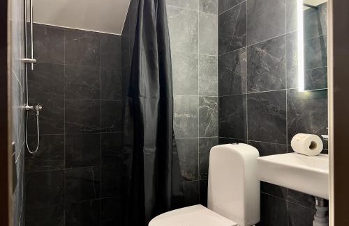 Salen Apartment | Lindvallen Ski Resort Pool and Padel - Sauna - 6 Guests