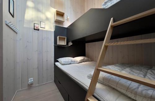 Salen Apartment | Lindvallen Ski Resort Pool and Padel - Sauna - 6 Guests - Pet Friendly