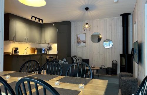Salen Apartment | Lindvallen Ski Resort Pool and Padel - Sauna - 8 Guests