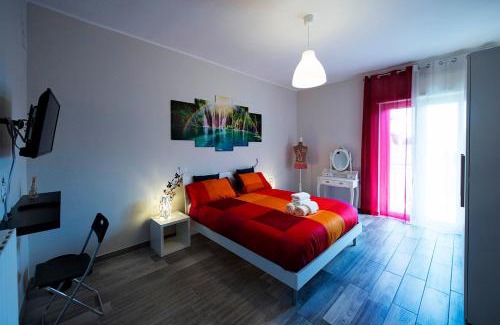 Naples Apartment | Discover Linea1 B&B: Family-Friendly Retreat with Breakfast