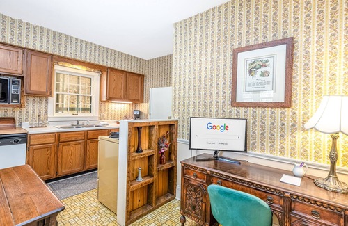 Galena Hotel | Historic Linen&Stone Inn Unit 3 - Steps from Main St.