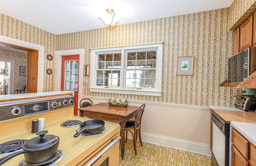 Galena Hotel | Historic Linen&Stone Inn Unit 6 - Steps from Main St.