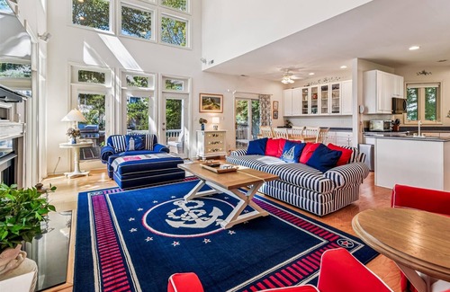 Bethany Beach House | Comfortable Stay with Full Kitchen, WiFi & Pool Access