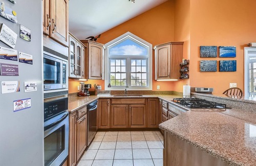 Broadkill Beach House | Book Now for Unforgettable Views and Family-Friendly Comfort!