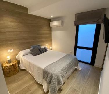 San Francisco-Ribera Apartment | Discover Family-Friendly Comfort at Lineros Suite