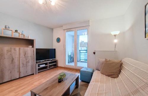 Lingolsheim Apartment | Lingo104 - Confort - Proche centre ville - Transports en communs