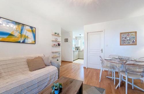 Lingolsheim Apartment | Lingo104 - Confort - Proche centre ville - Transports en communs