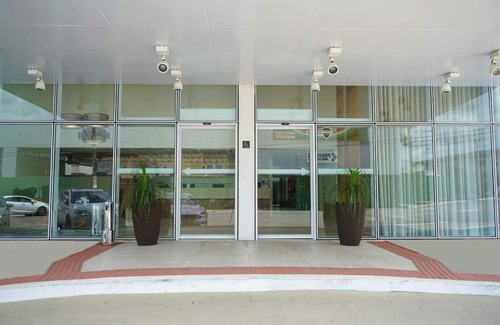 Shell Apartment | Explore Linhares Conforto Prime Hotel with Family-Friendly Amenities