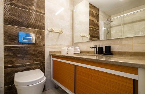 Esenyurt Apartment | Unwind at 5 Star Hotel Concept Apartments with Spa & Pool