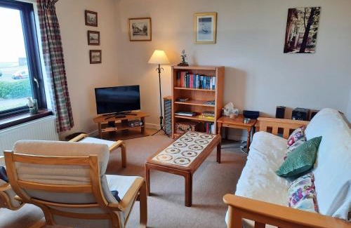 Prestwick House | Links Quay 42: Family & Pet Friendly with High Ratings