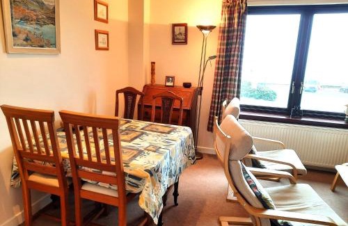 Prestwick House | Links Quay 42: Family & Pet Friendly with High Ratings