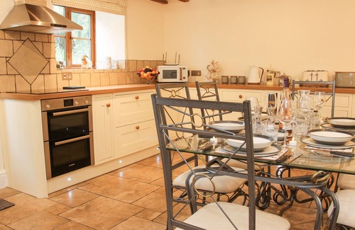 Bishops Castle Cottage | Pet-Friendly Linley Lane Cottage with Garden in Bishop's Castle