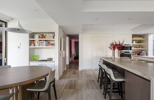Toorak House | Relaxing Escape at Linlithgow with Heated Pool & Spa