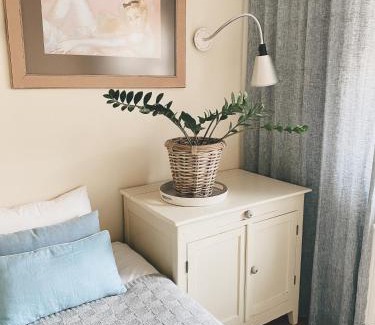 Haapsalu Apartment | Inviting Linnuse Apartment: 4-Star Stay for Families