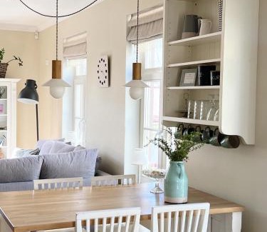 Haapsalu Apartment | Inviting Linnuse Apartment: 4-Star Stay for Families
