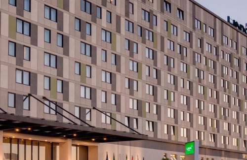 Lagoa Santa Hotel | Discover Linx Confins: Top-Rated Stay with Family Amenities