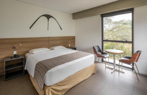 Rio de Janeiro Hotel | Discover Linx Galeão: Pet-Friendly Hotel with Ocean Views